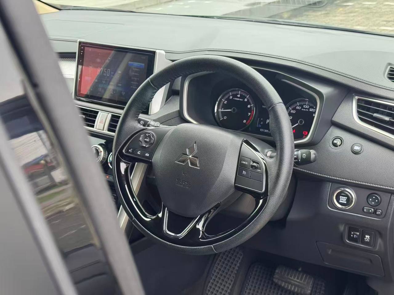 2024 Mitsubishi Xpander 1.5 Petrol gallery photo 6