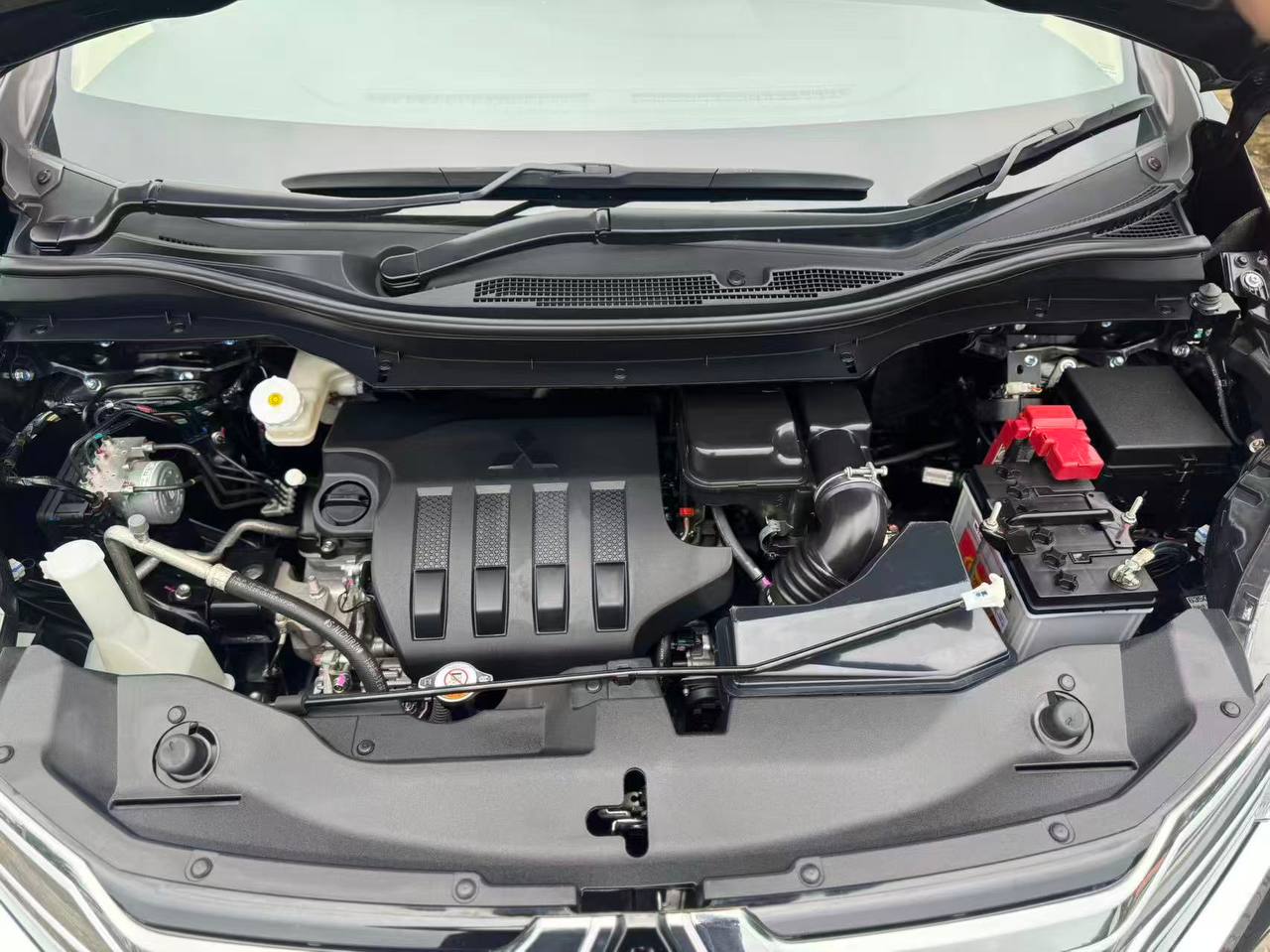 2024 Mitsubishi Xpander 1.5 Petrol gallery photo 13